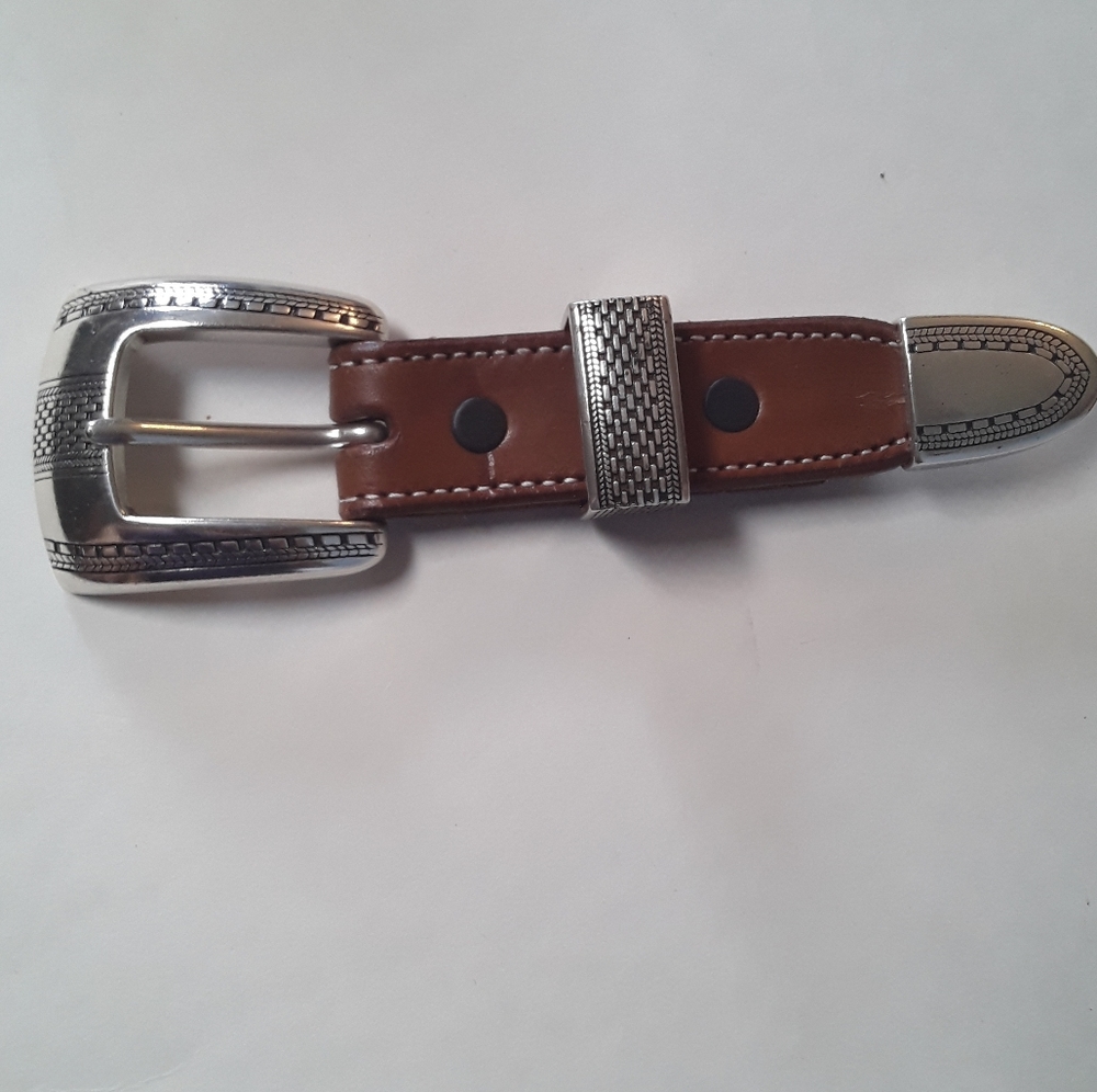 Belt buckle set tombstone